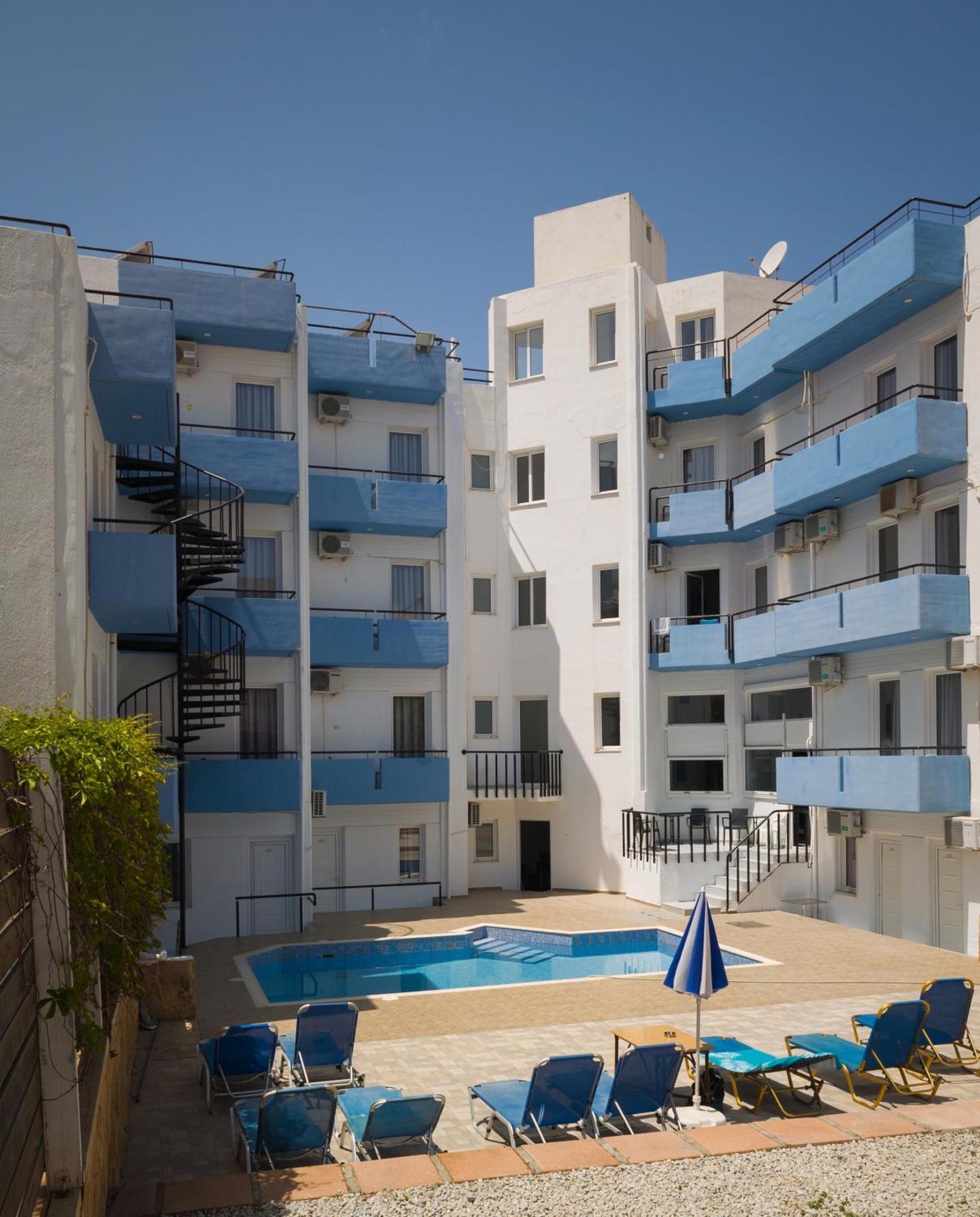 Simple Hotel Hersonissos Blue Exterior foto