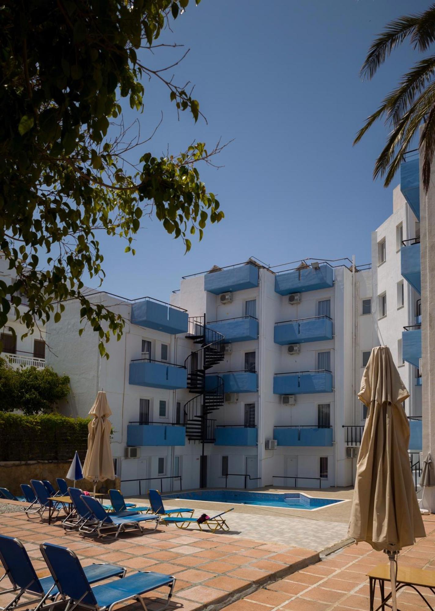 Simple Hotel Hersonissos Blue Exterior foto