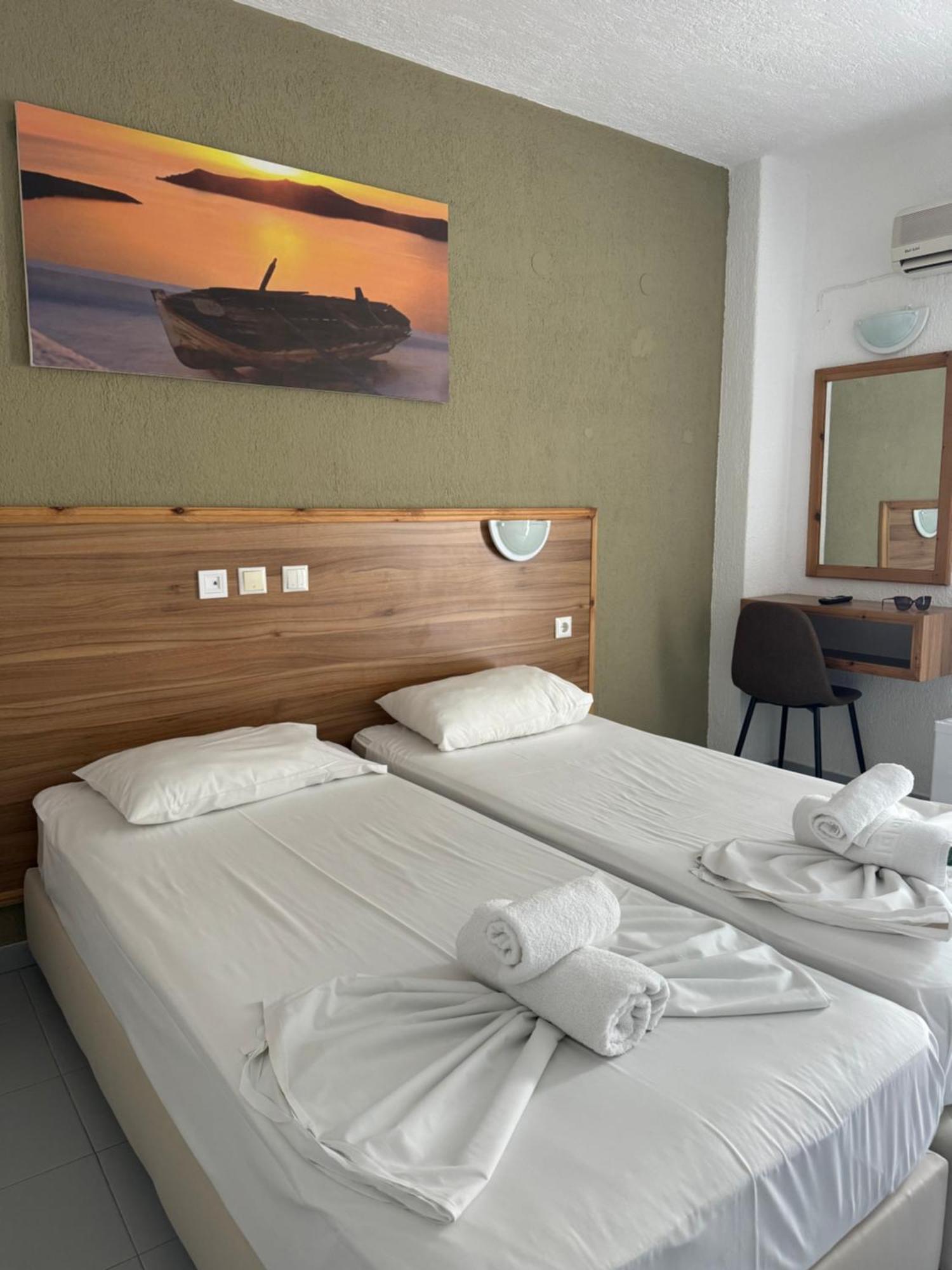 Simple Hotel Hersonissos Blue Exterior foto